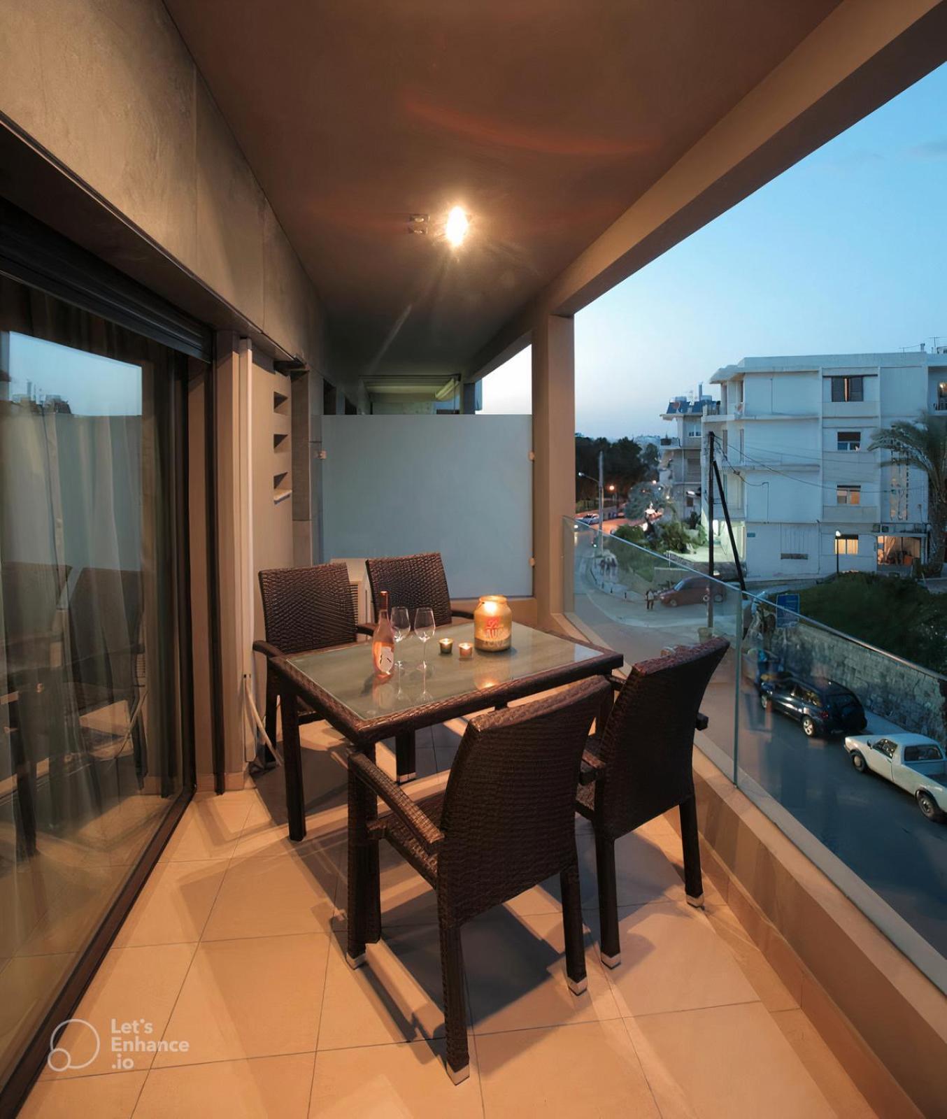 Onyx City Center Apartment With Parking Candia Esterno foto
