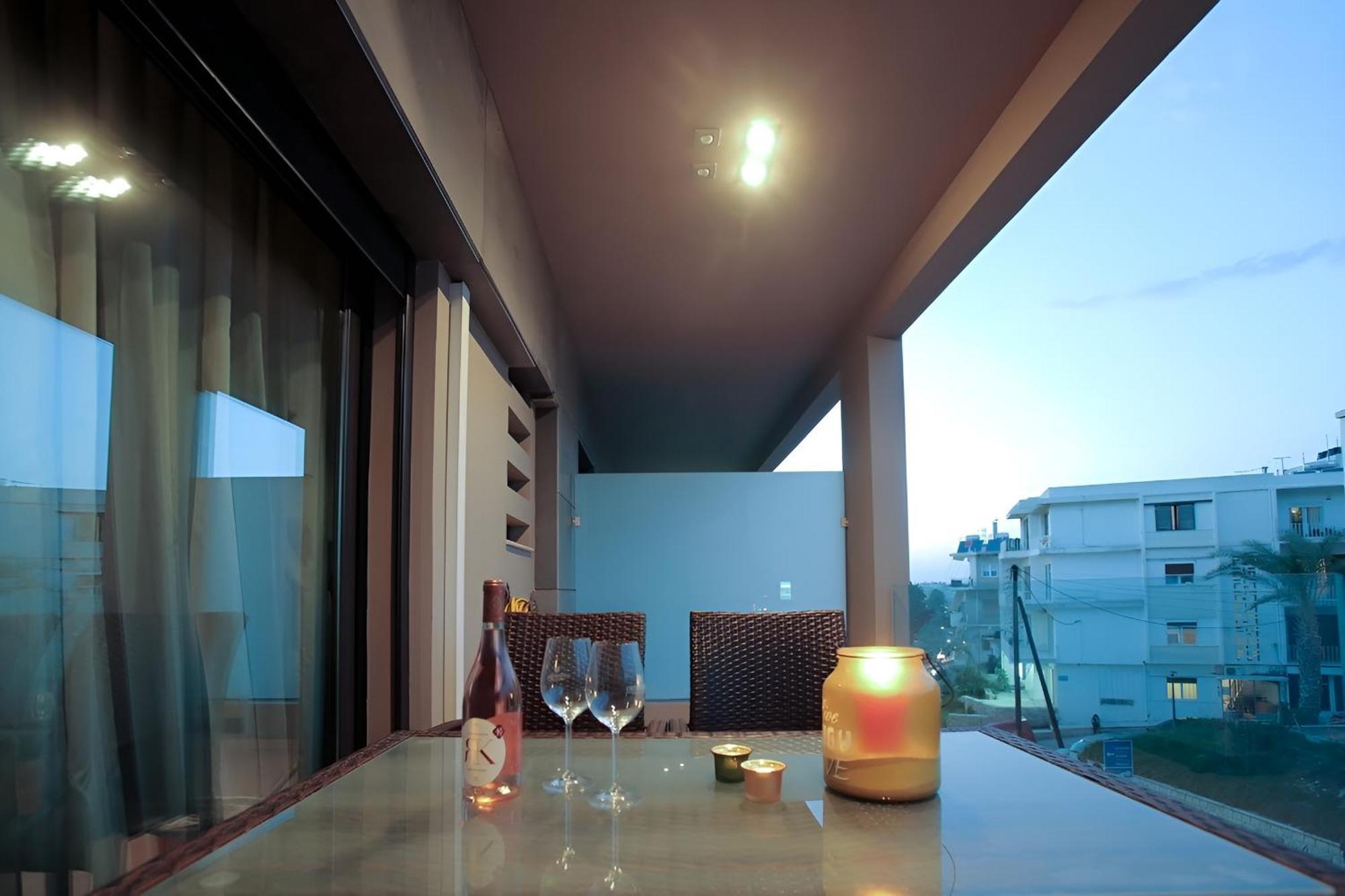 Onyx City Center Apartment With Parking Candia Esterno foto