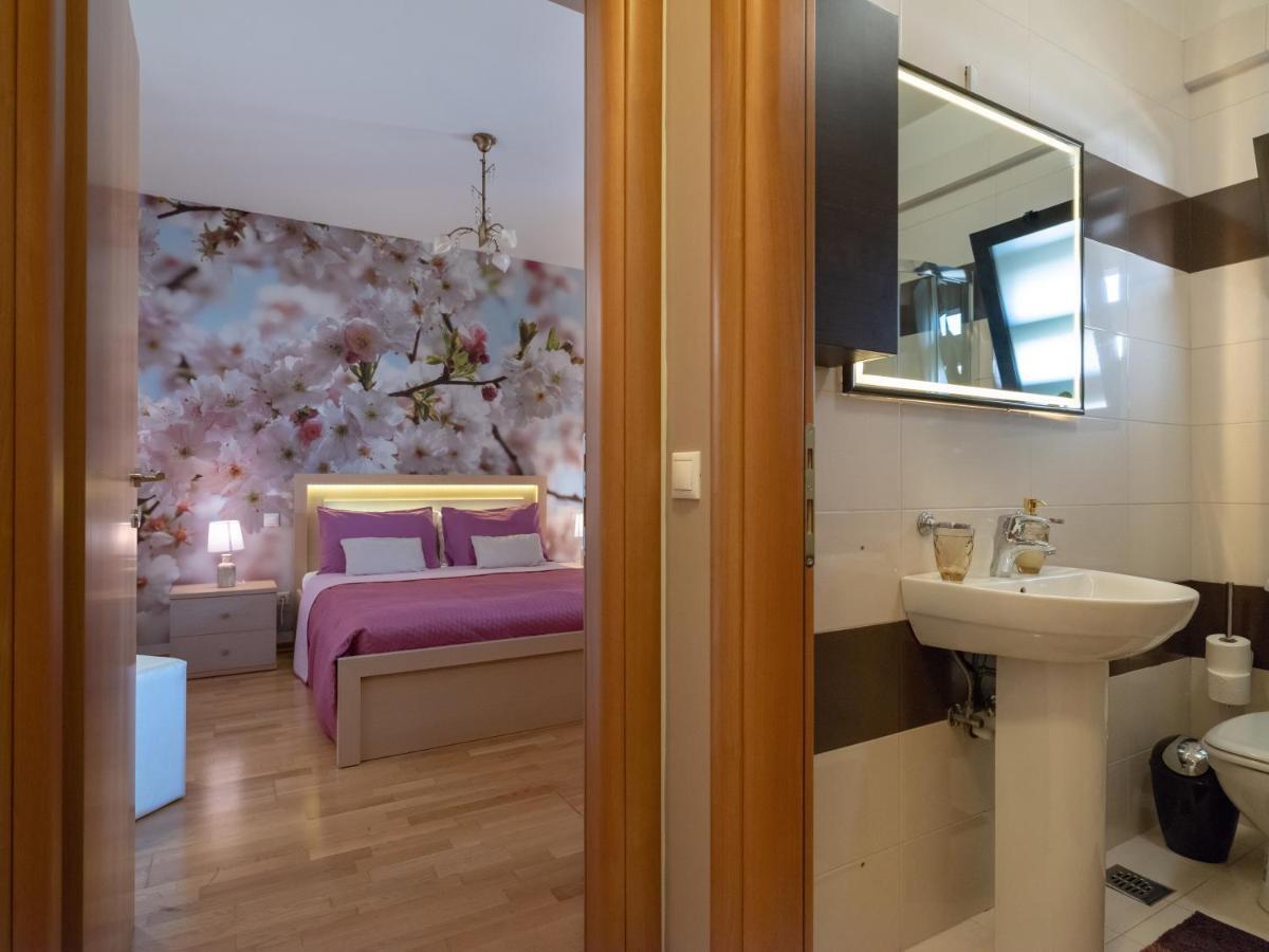 Onyx City Center Apartment With Parking Candia Esterno foto